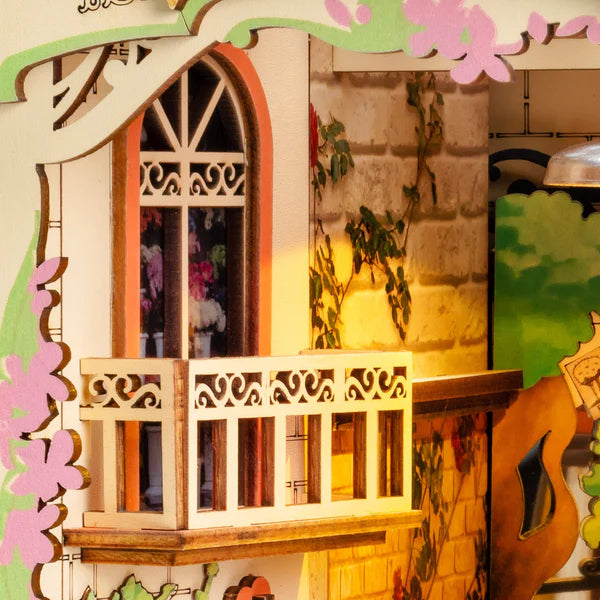 Book Nook "Floral Corner"